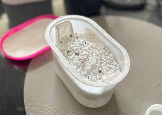 How to Reuse Your Single-use Plastic Dehumidifier - Neuhabitat