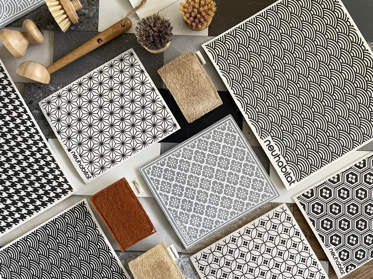 Plant-Based Cleaning Aid