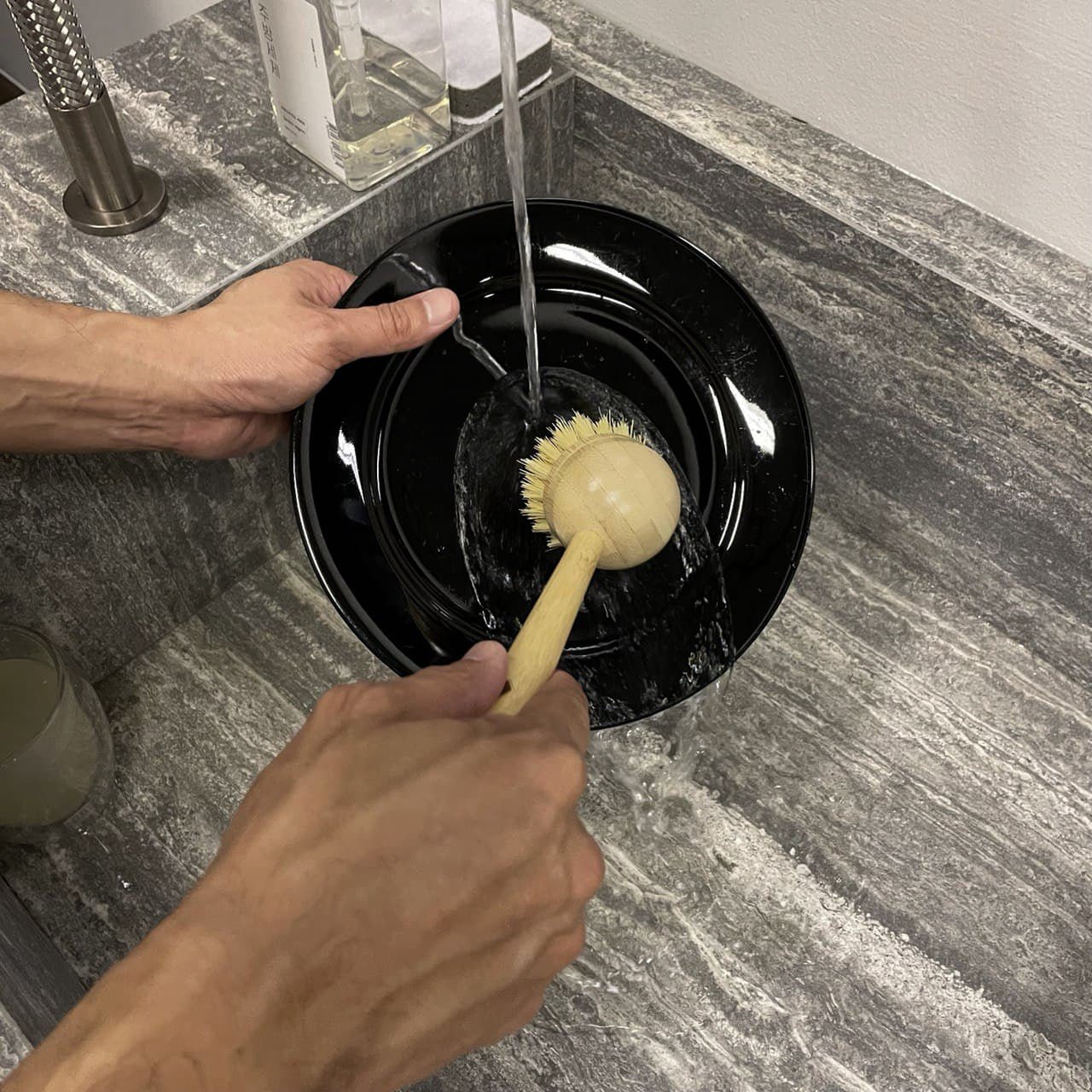 Bamboo Long & Knob Handle Cleaning Brush Set Sisal Palm Fiber Scrubber Interchangeable Detachable Replacement Head - Neuhabitat